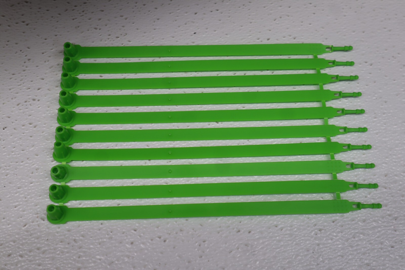 2000 Pcs Plastic Truck Door Security Seals Tags