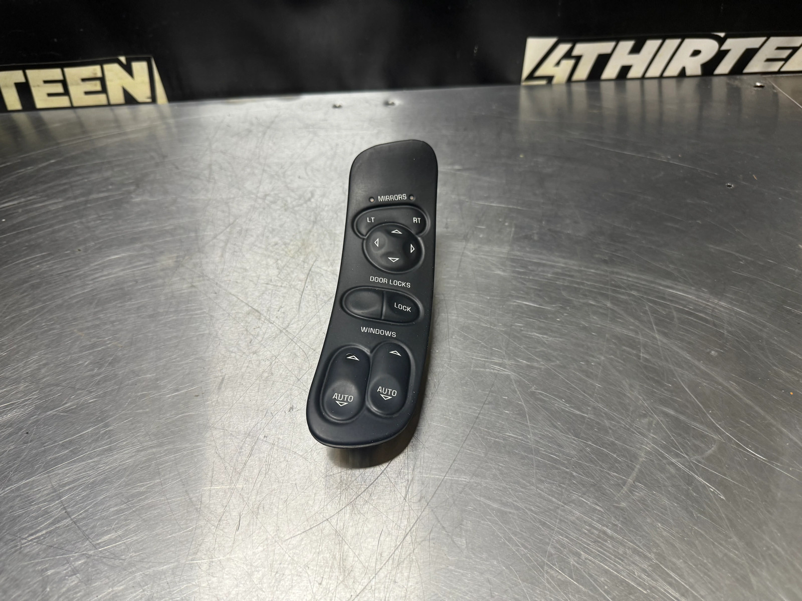 1997-2004 CORVETTE C5 LEFT DRIVER FRONT POWER WINDOW MASTER SWITCH OEM #N97