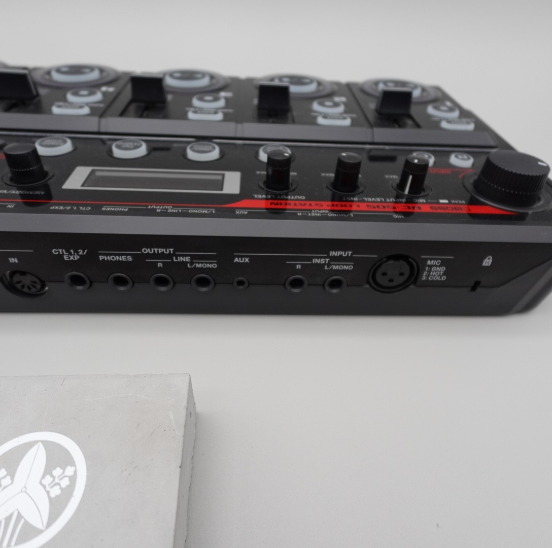 BOSS RC-505 Loop Station Looper Phrase Recorder