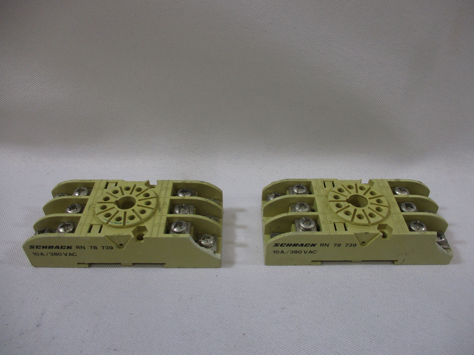 (LOT OF 2) SCHRACK RN78739 RELAY BASE 10A 380VAC 11-PIN
