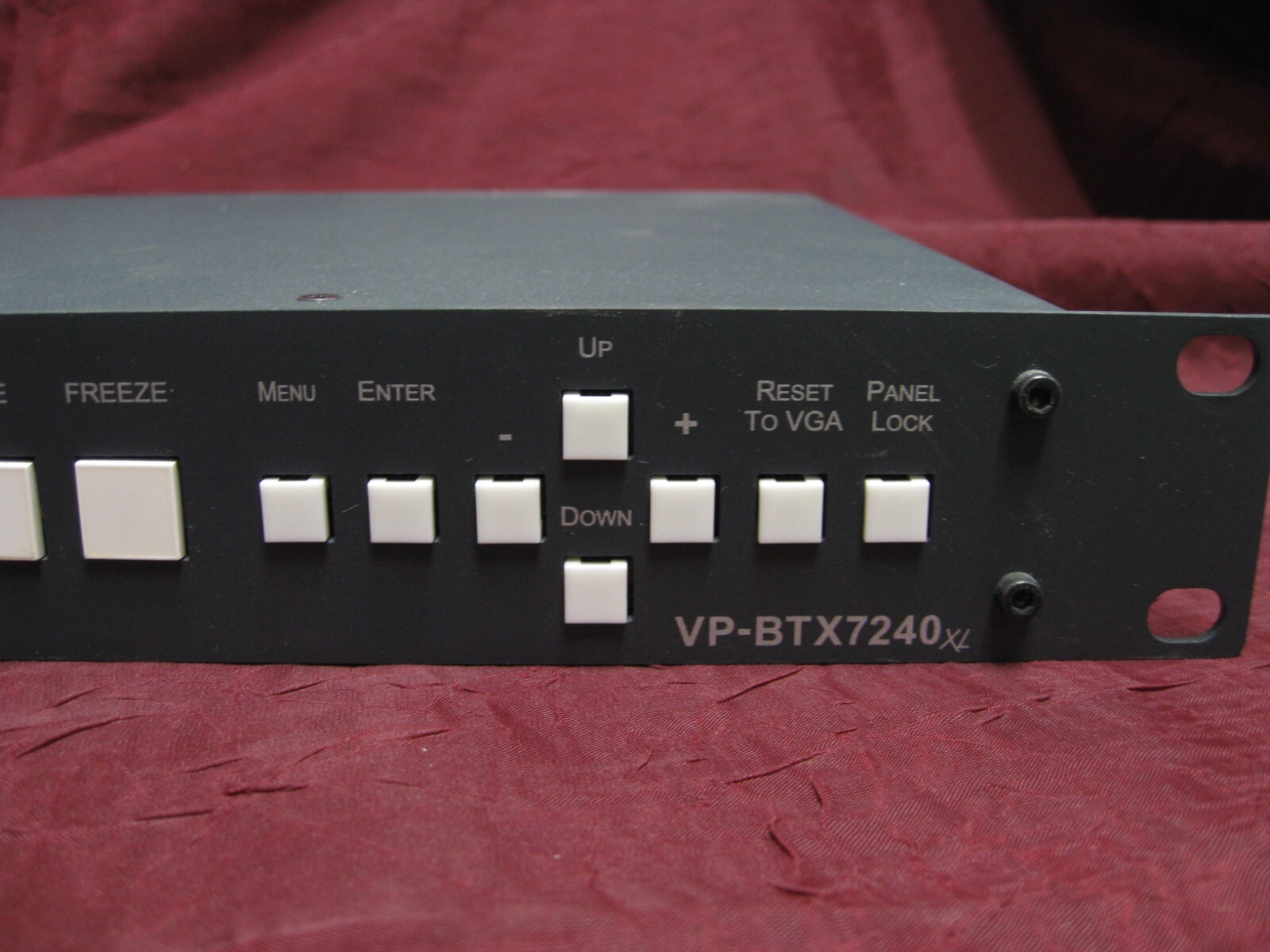 BTX VP-BTX7240XL Audio Video Switcher/Scaler Kramer VP-724XL VGA DVI w. Remote