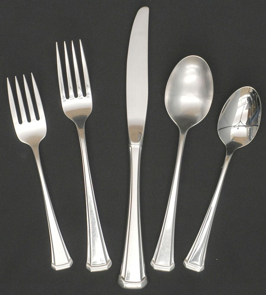 Oneida Silver Maestro-St. Leger  5 Piece Place Setting 6041260