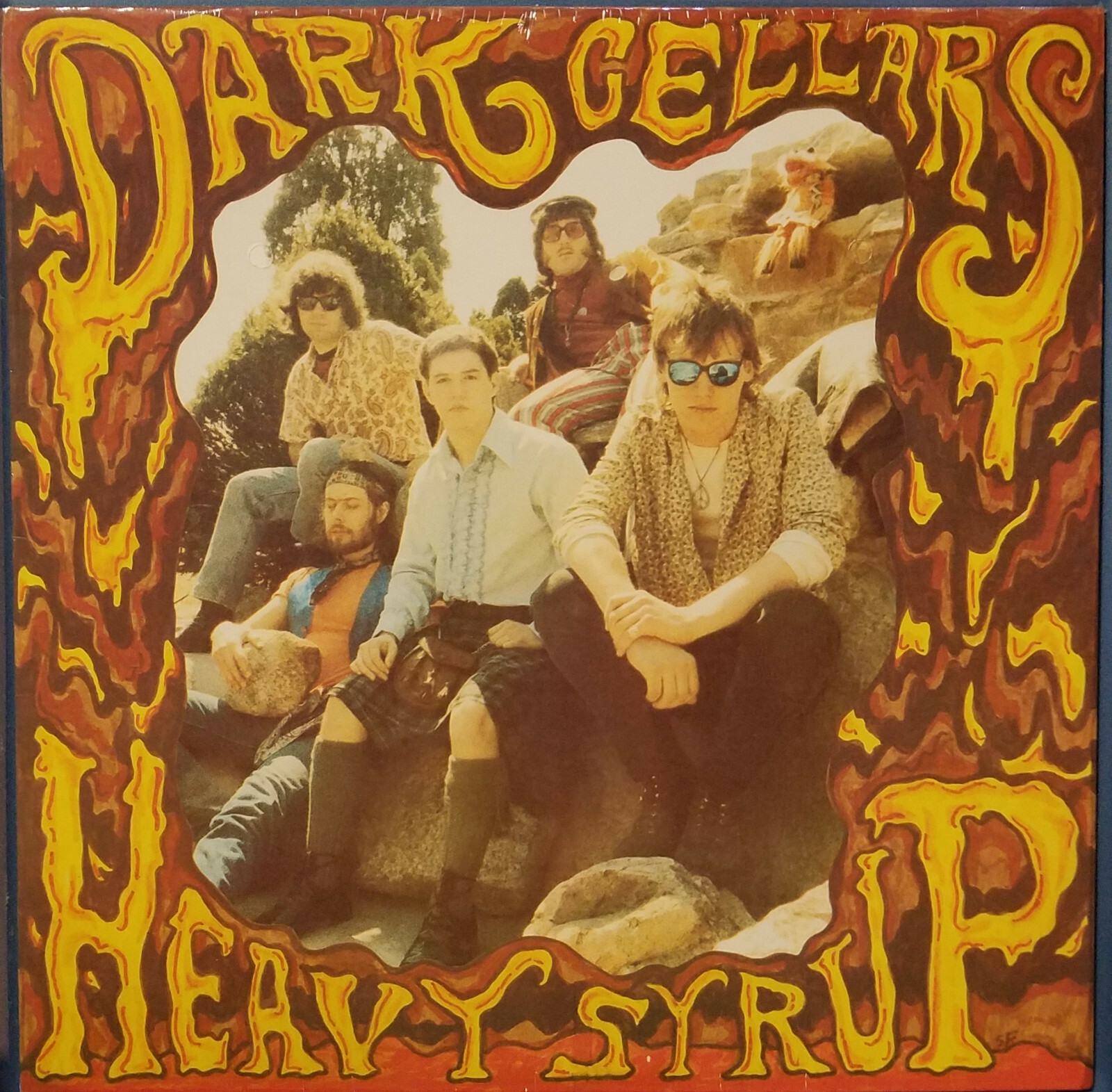 Dark Cellars - Psychedelic 60s (like Hendrix 13th Floor Elevators Blues Magoos)