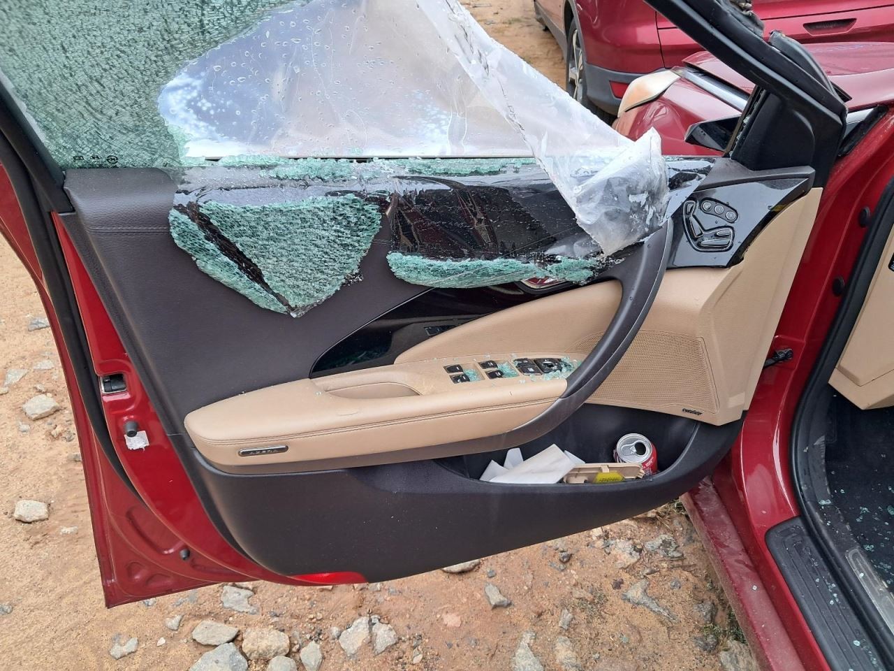 AZERA 2014 Glove Box 4806983