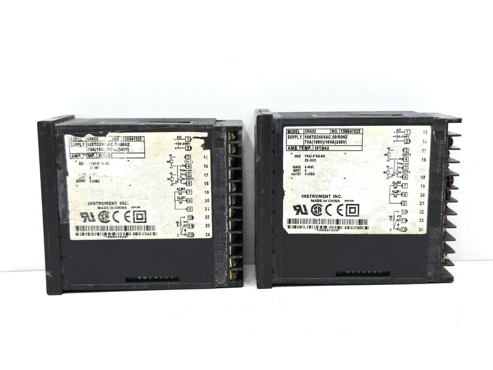 RKC CH402 DIGITAL TEMPERATURE CONTROLLER LOT OF 2