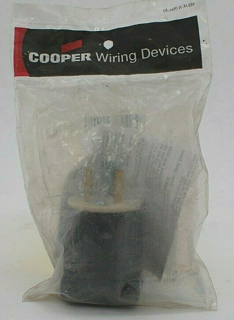 Cooper L1020P Locking Plug