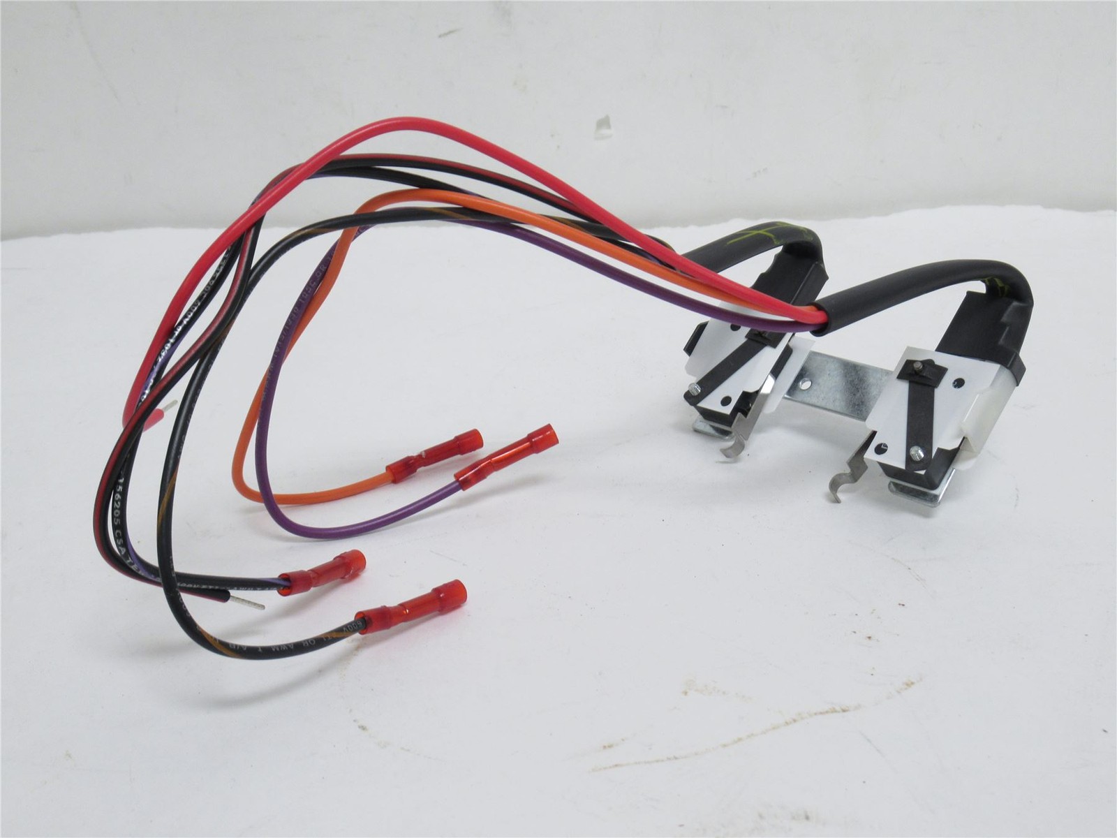 228624 New-No Box; Honeywell 220736B Dual Auxillary Switch; SPDT; Snap Action