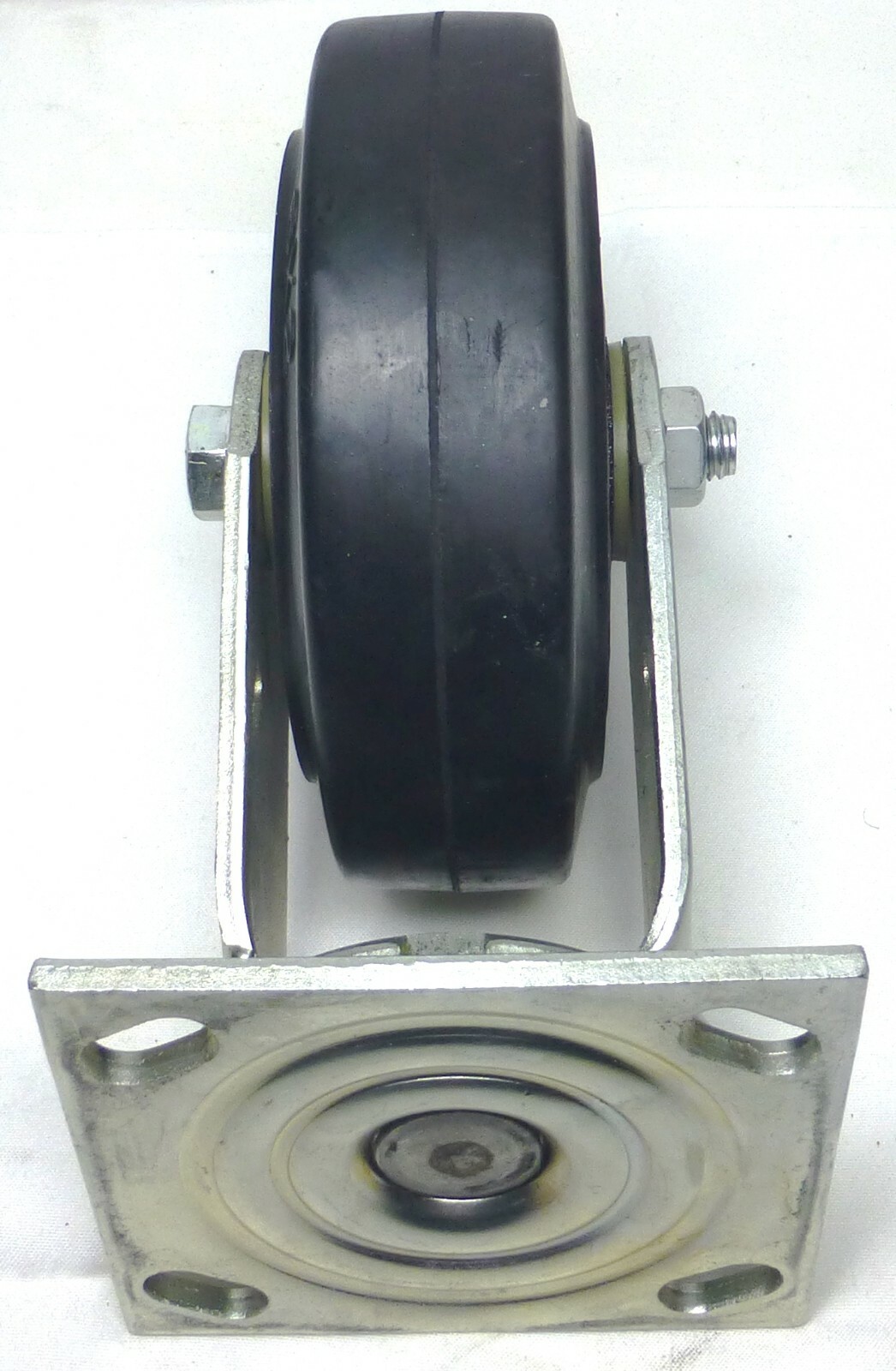 6" Swivel Caster - Rubber Tread on Metal Core Wheel - 450 lbs Cap.