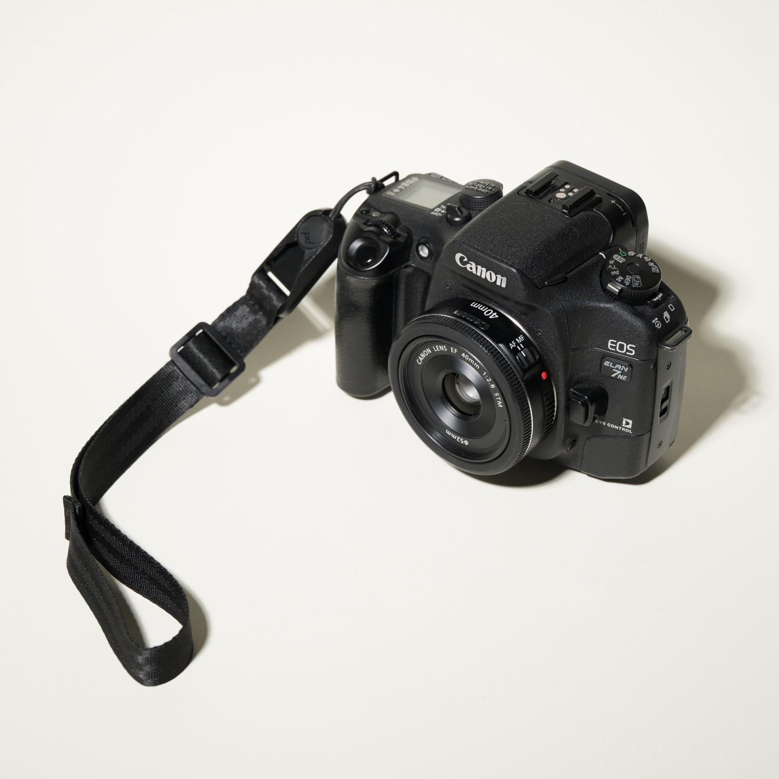 All Black Adjustable Slim Photo Camera Strap w/ Peak Design Anchor - Quick Mount
