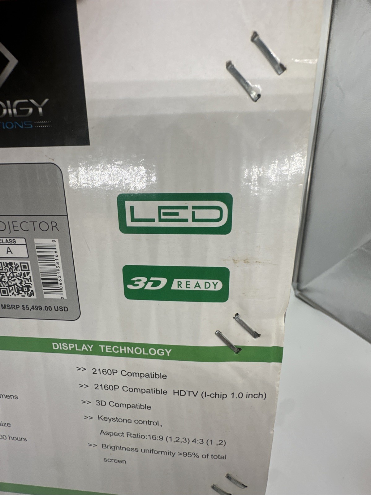 PRODIGY INNOVATIONS HD Series LR-22 Projector 3D Ready Complete