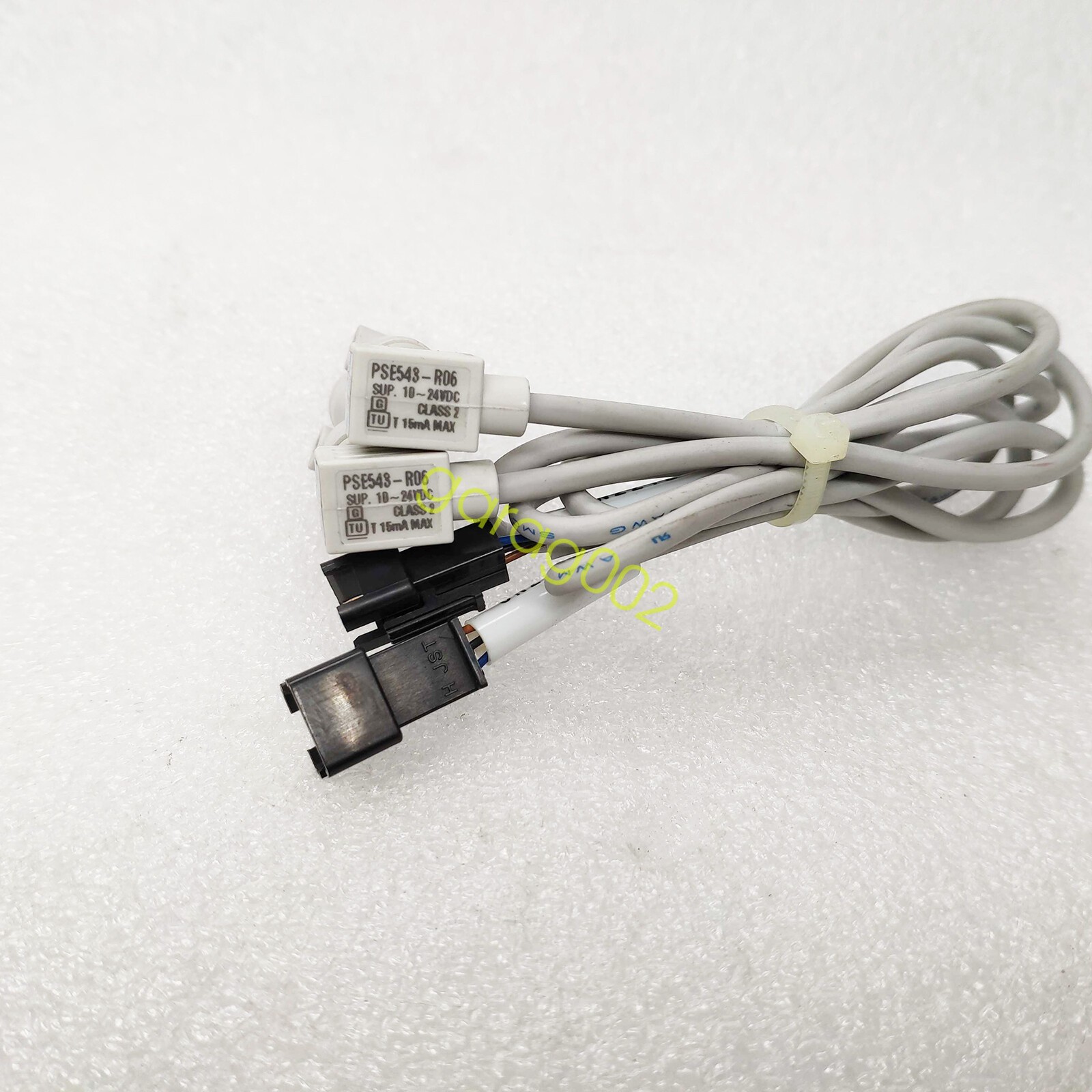 SMC PSE543-R06 Compact Digital Pressure Switche New