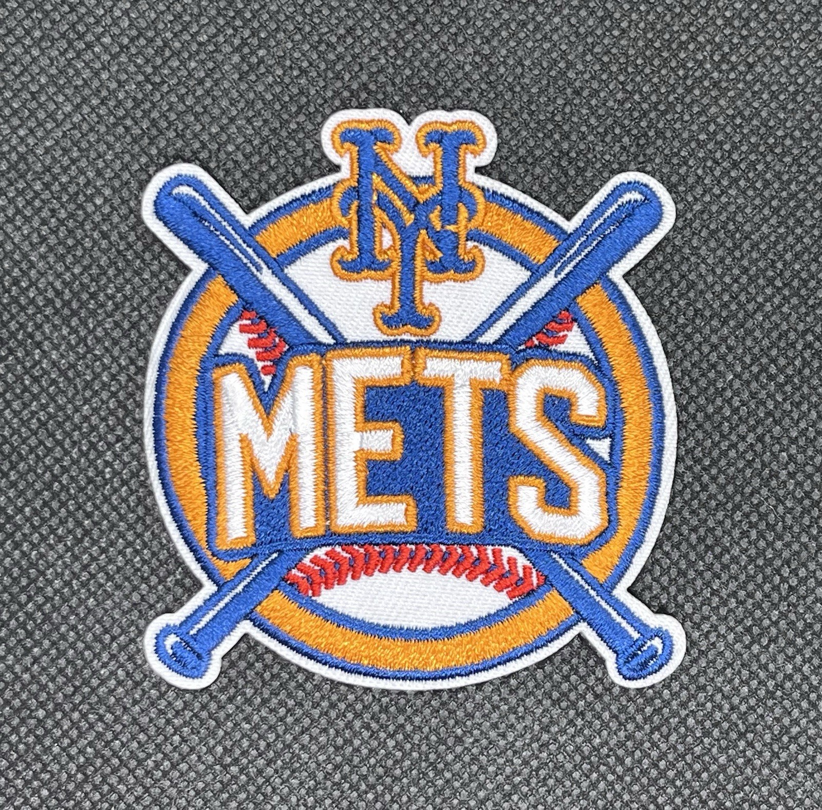 NEW YORK METS EMBROIDERED IRON ON PATCH 2.75” X 2.50” FREE SHIPPING