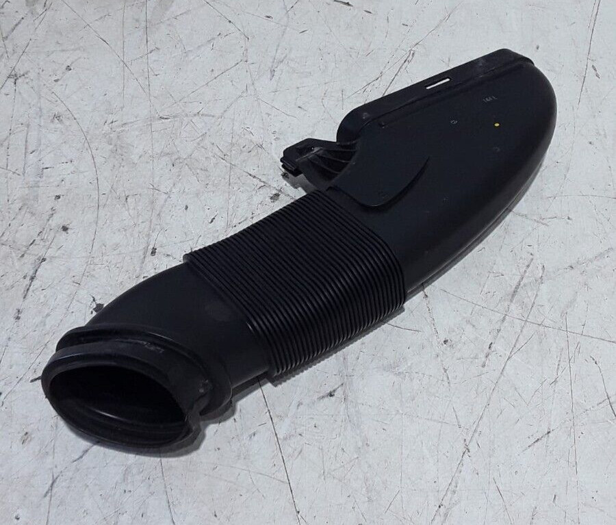 MERCEDES C CLASS W205 2014,GENUINE AIR INTAKE HOSE PIPE P/N: A6510903242