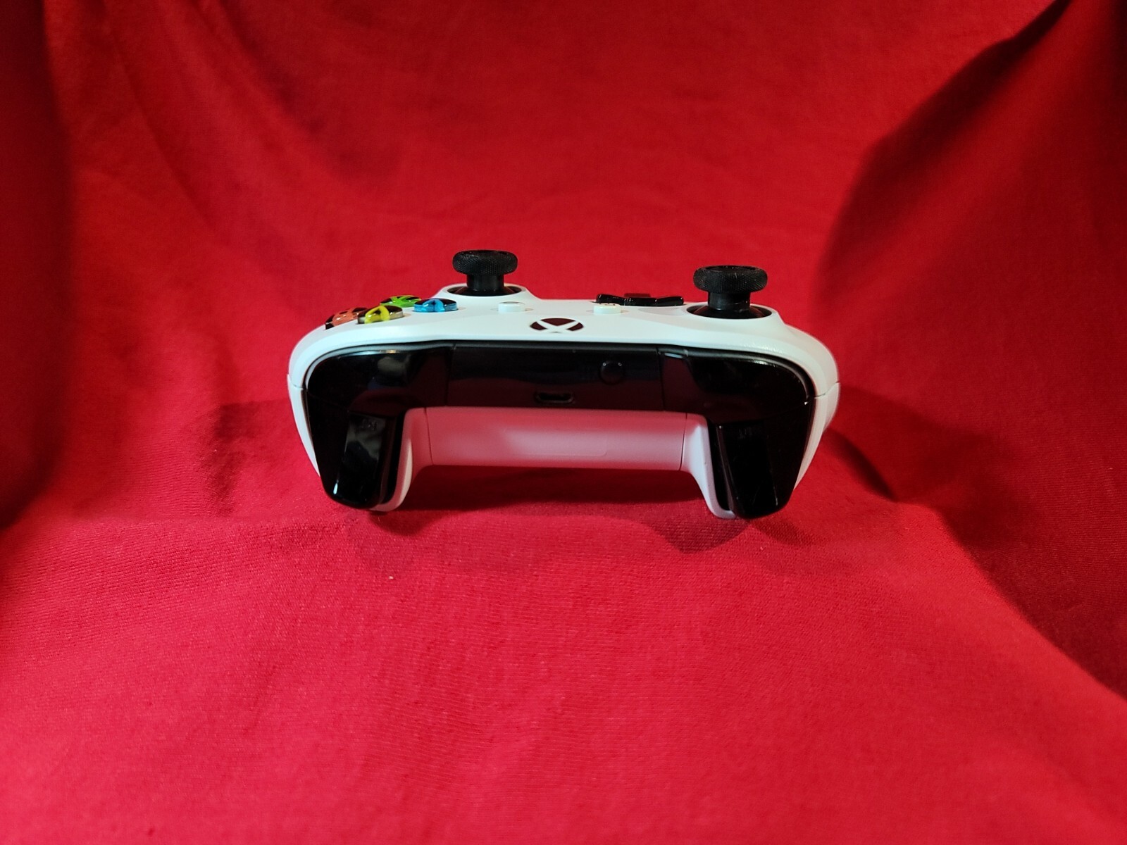 Xbox One Wireless Controller 1708 White (New Joysticks) Check Description