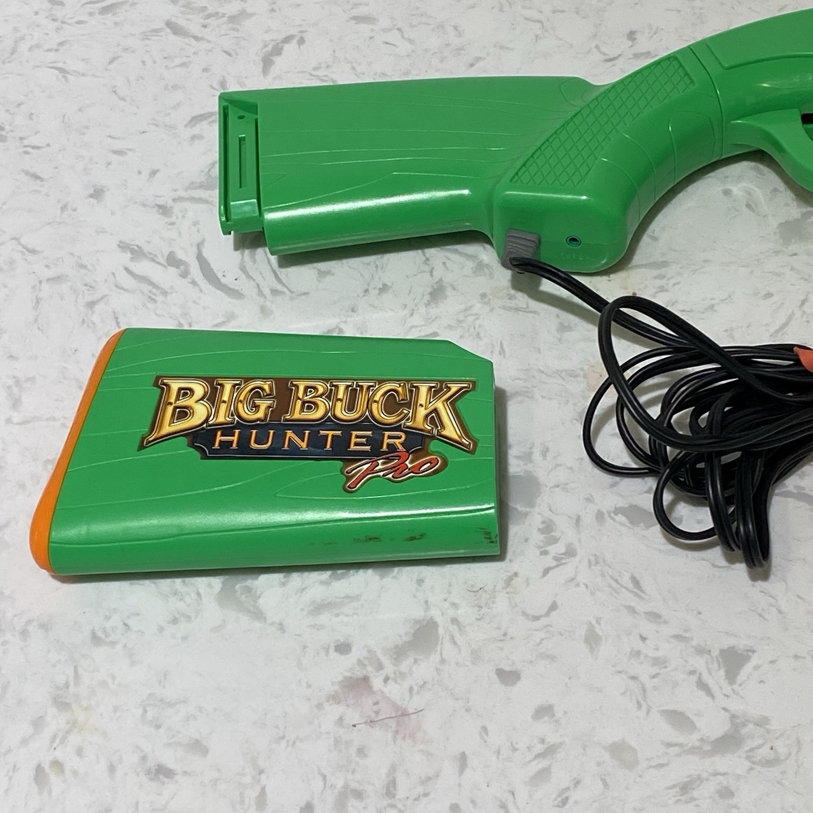 Big Buck Hunter Pro 2 Gun Multi-Player Plug & Play TV Arcade Game Works