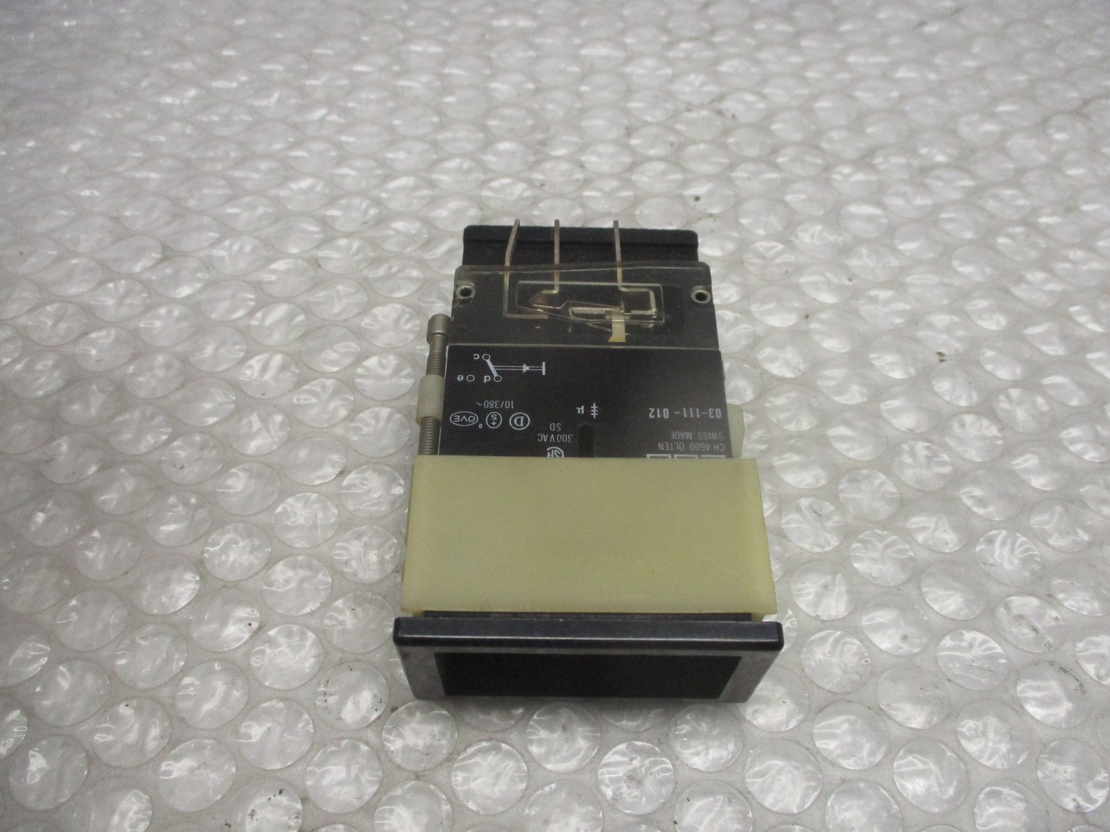 EAOCH-4600 03-111-012 PUSHBUTTON NSNP