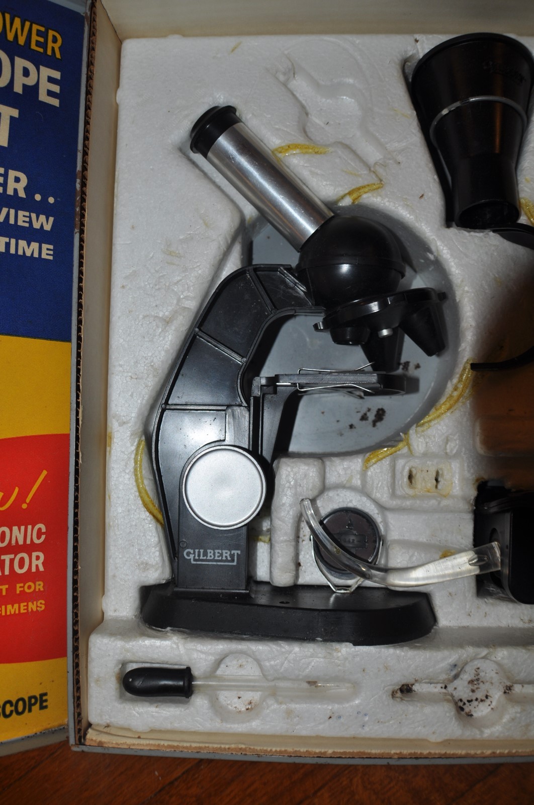 VINTAGE GILBERT MICROSCOPE AND LAB SET #13021