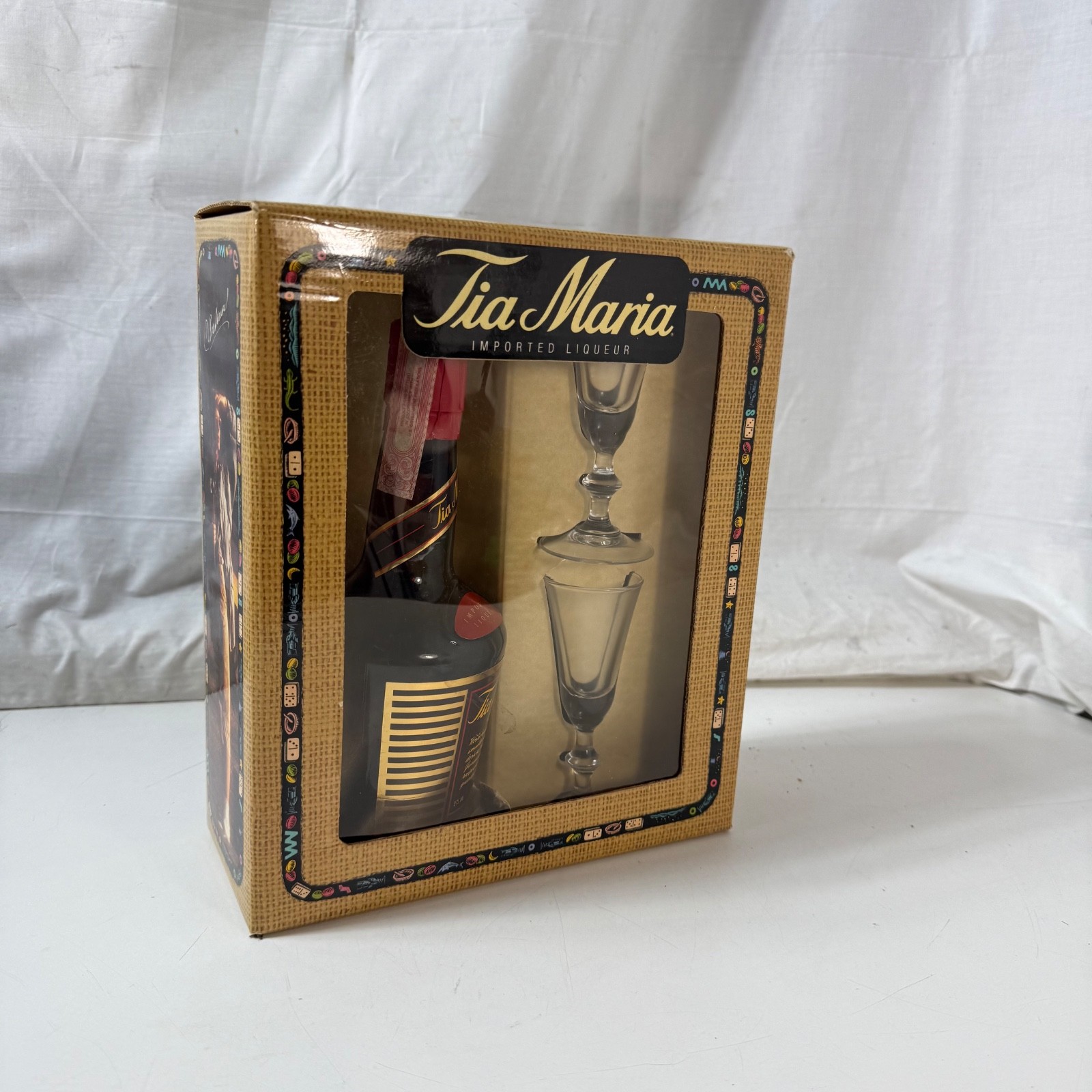 tia maria imported liquor empty gift set glasses bottle  Empty Display
