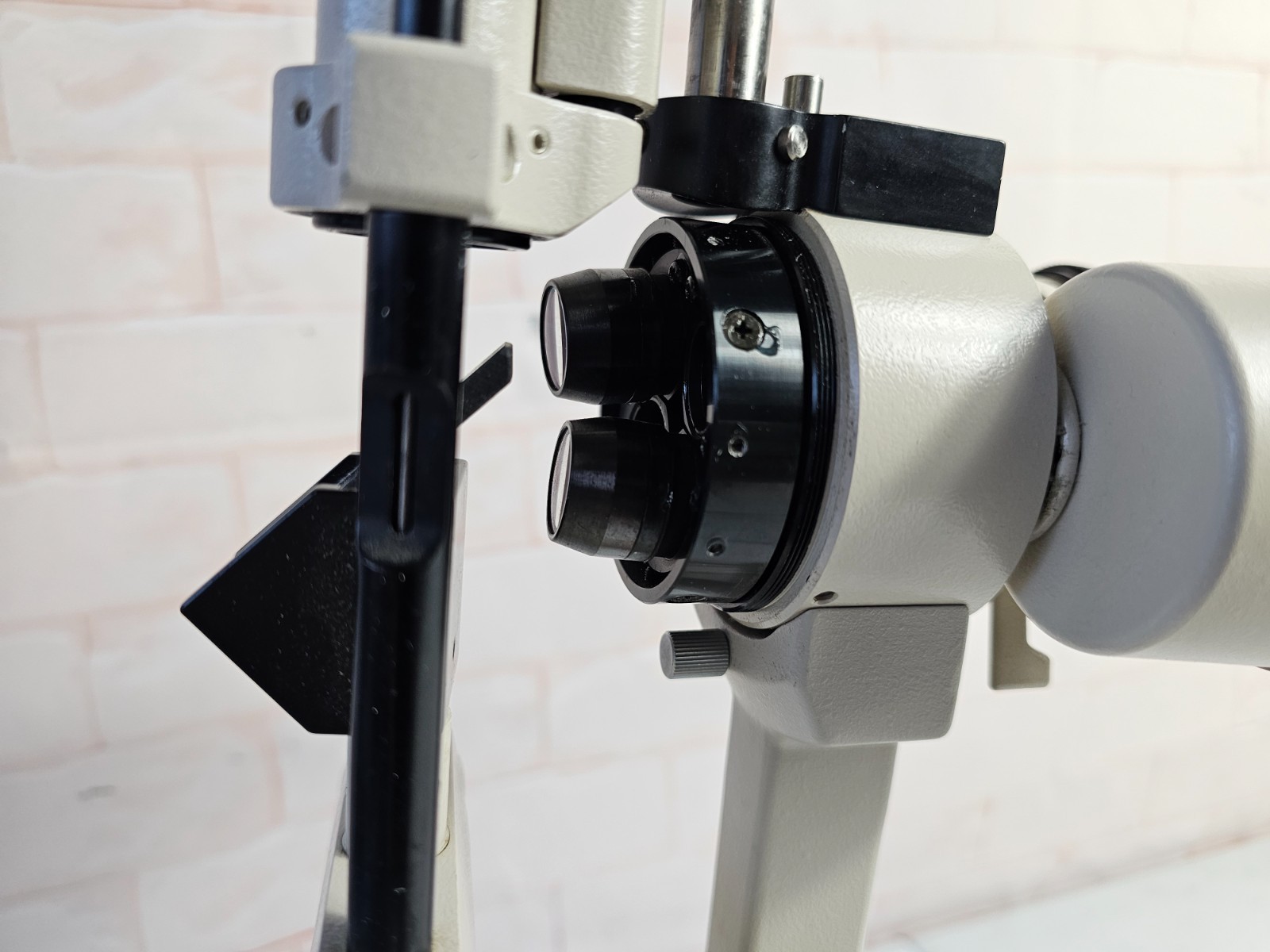 Marco 2B Ultra Slit Lamp *Parts Unit *