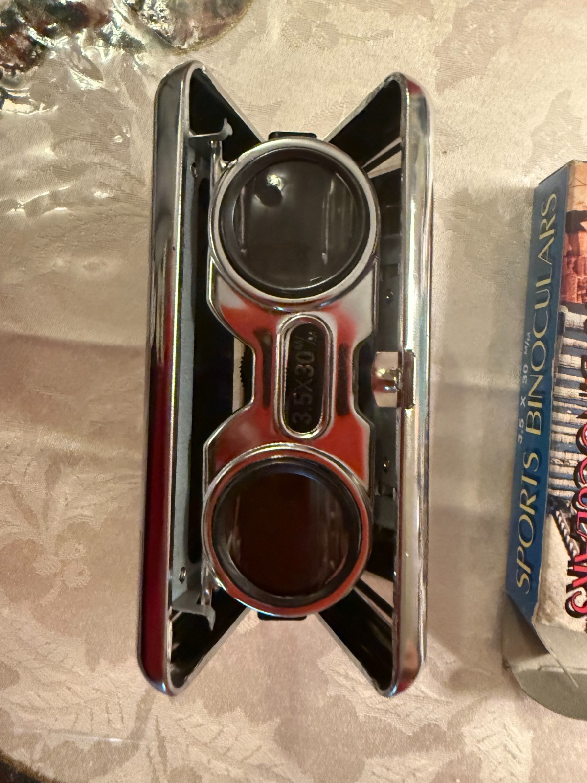 New Vintage Sports Binoculars 3.5 x 30 m/m With Original Box
