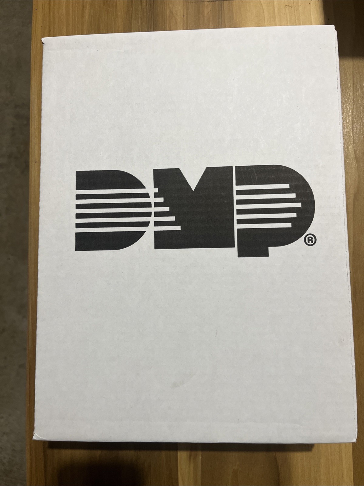 DMP 714-8 8-Zone Expansion Module with Enclosure Box and Key