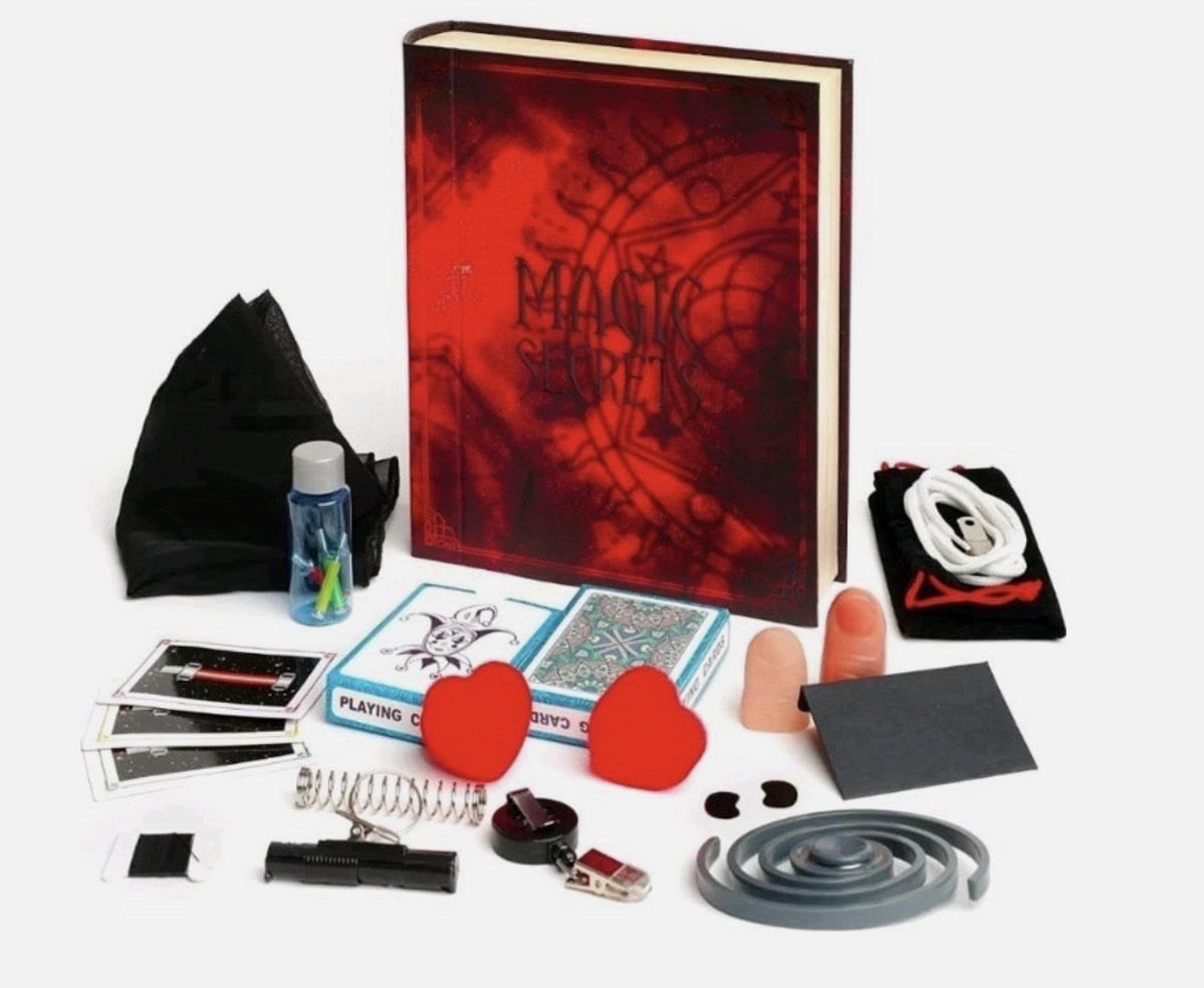 LUGY Magic Secrets Magic Set for Adults New Factory Sealed