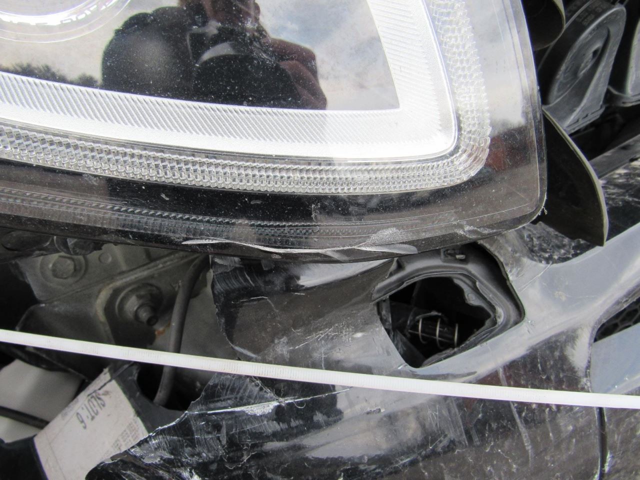 EVOQUE 2017 Glove Box 1033260