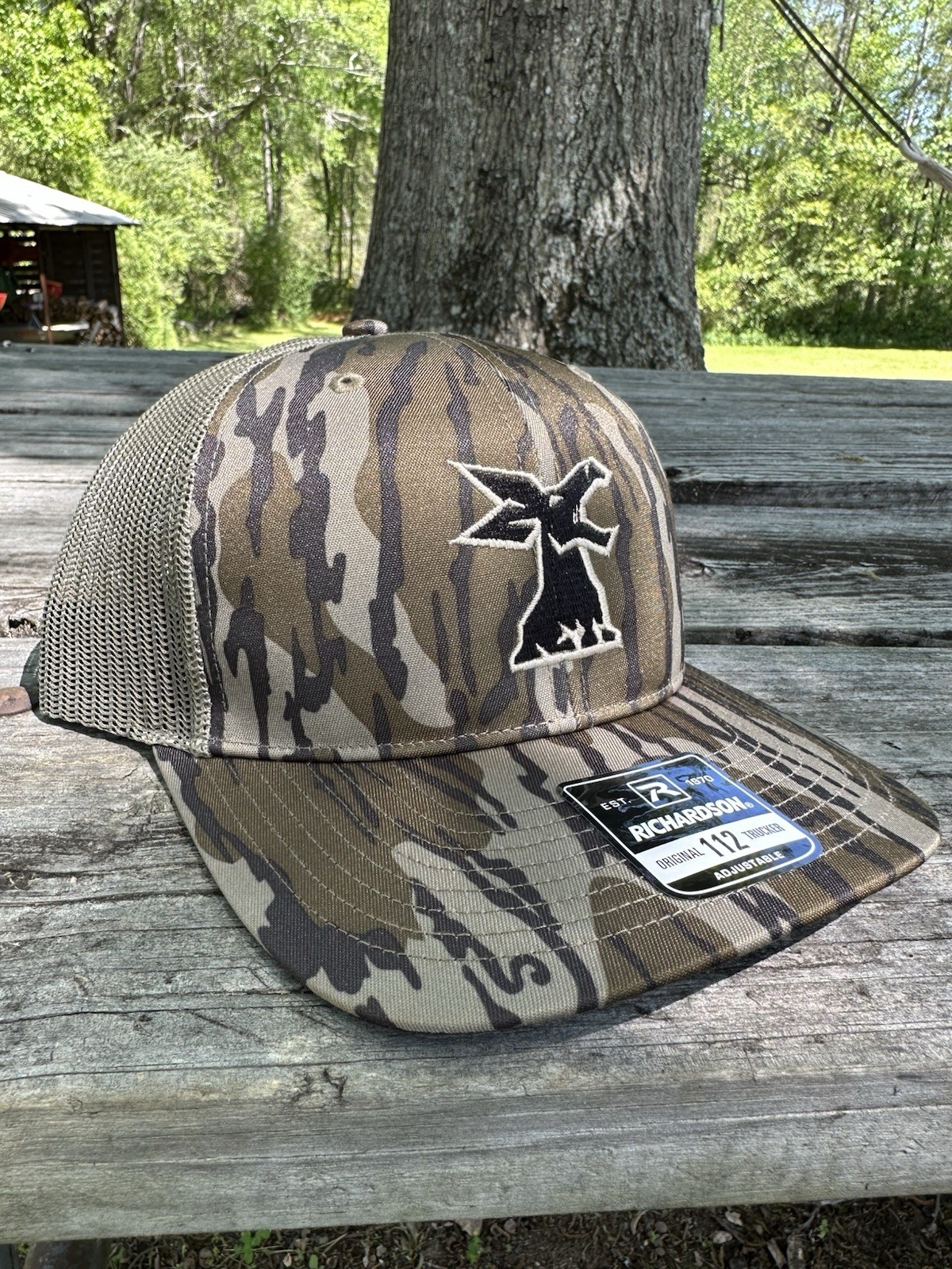 Richardson 112 hat . Timberjack Logging Equipment.John Deere.Mossyoak Bottomland