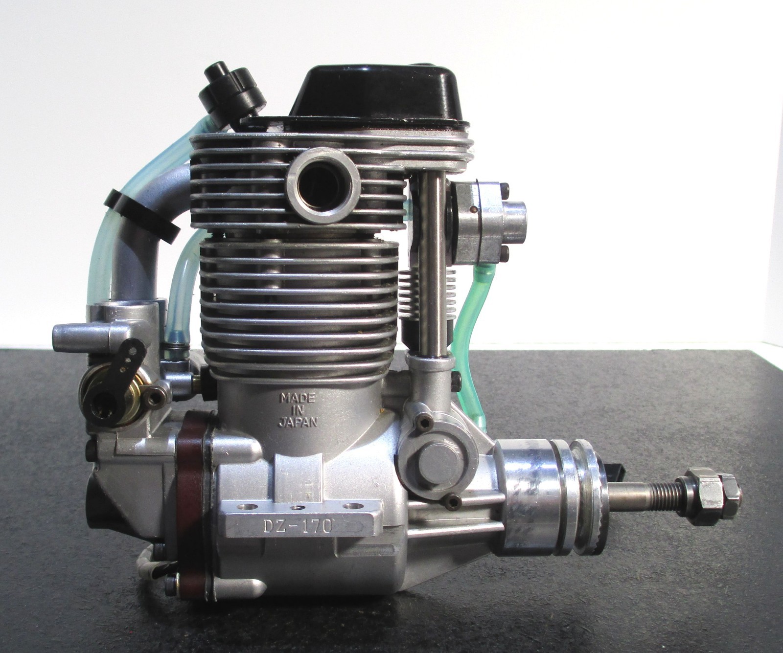 YS DZ170cdi 27.95cc 4-Stroke Glow Engine with CDi Unit and Super Mount, Used