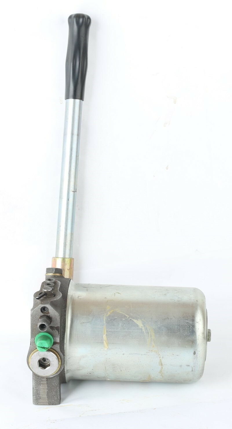 New 27913 Roquet Hydraulic Hand Pump