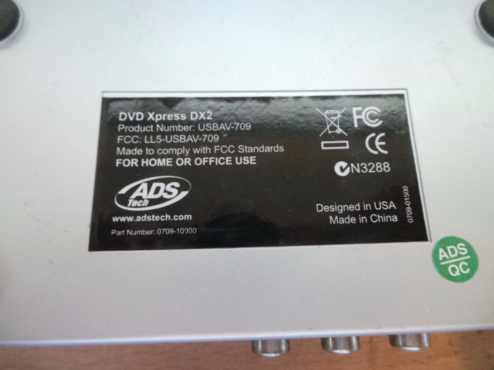 ADS Tech DVD Xpress DX2 USBAV-709 Transfer Videotapes to DVD Express