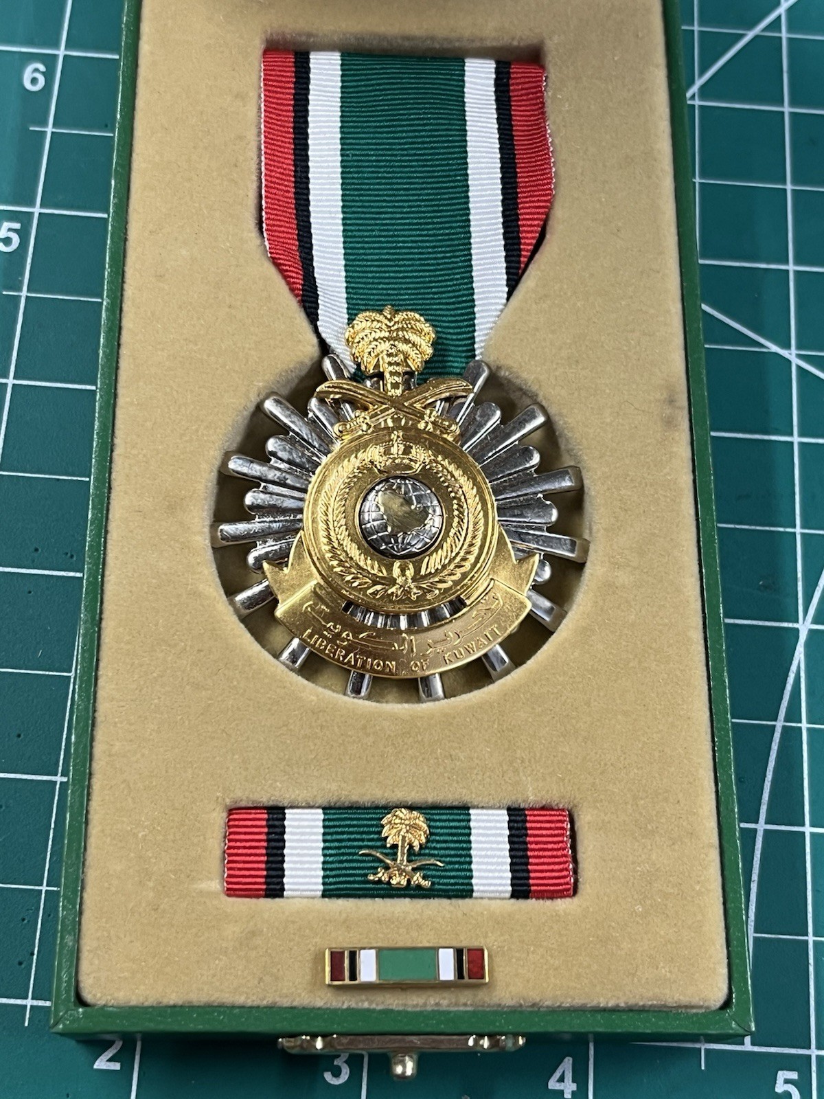 Kingdom of Saudi Arabia Liberation of Kuwait Medal Cased Operation Desert Storm