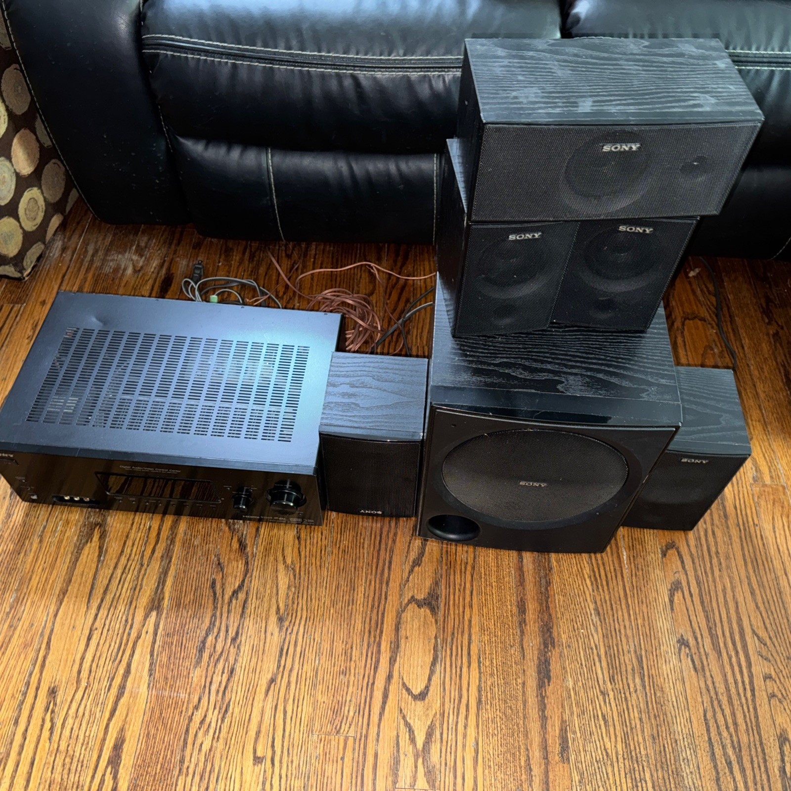 Sony Surround Sound System ht-ddwg800 5.1ch STR-K7200 No Remote Or Wires
