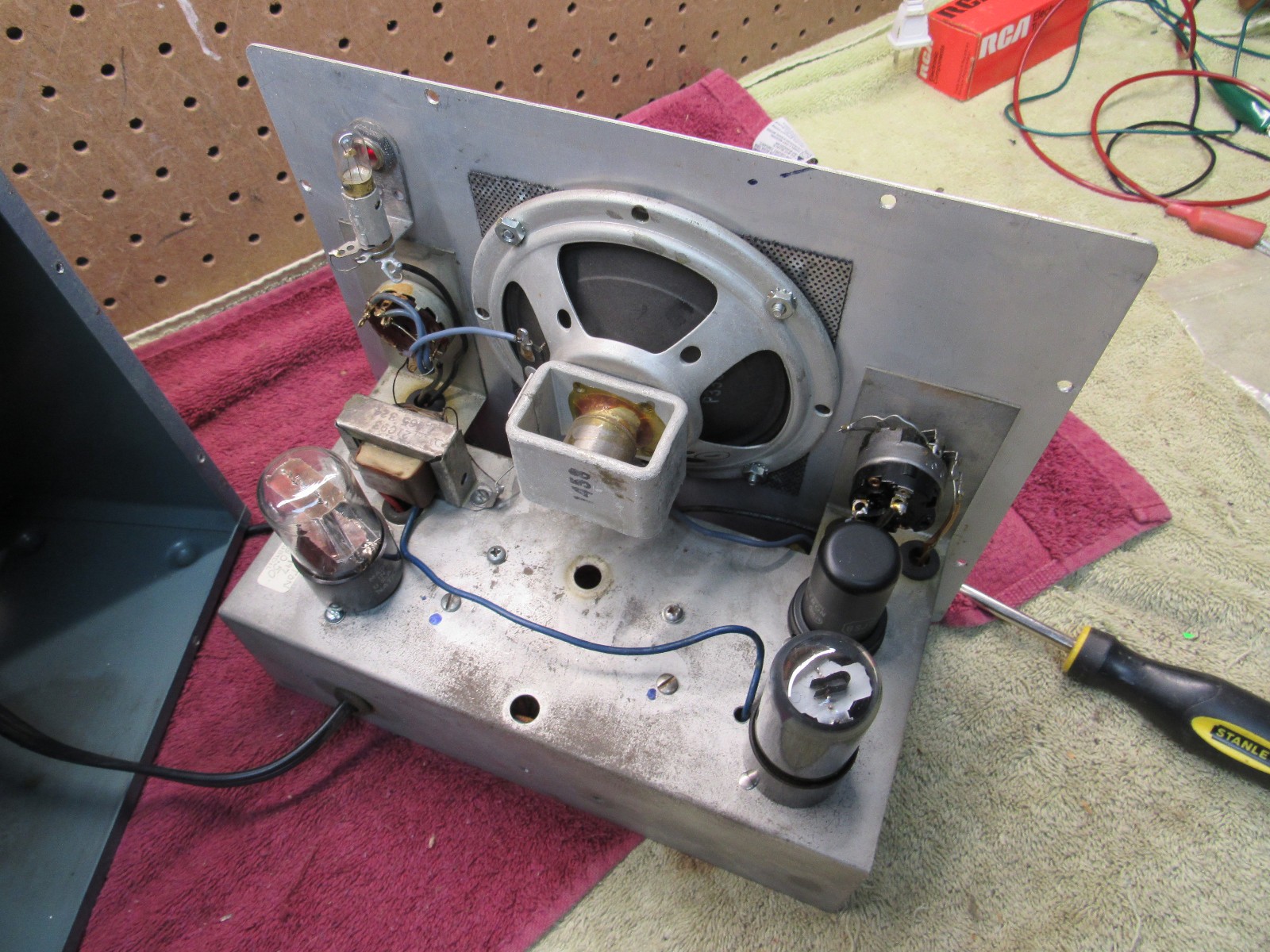 VINTAGE EICO MODEL 145 MULTI-SIGNAL TRACER