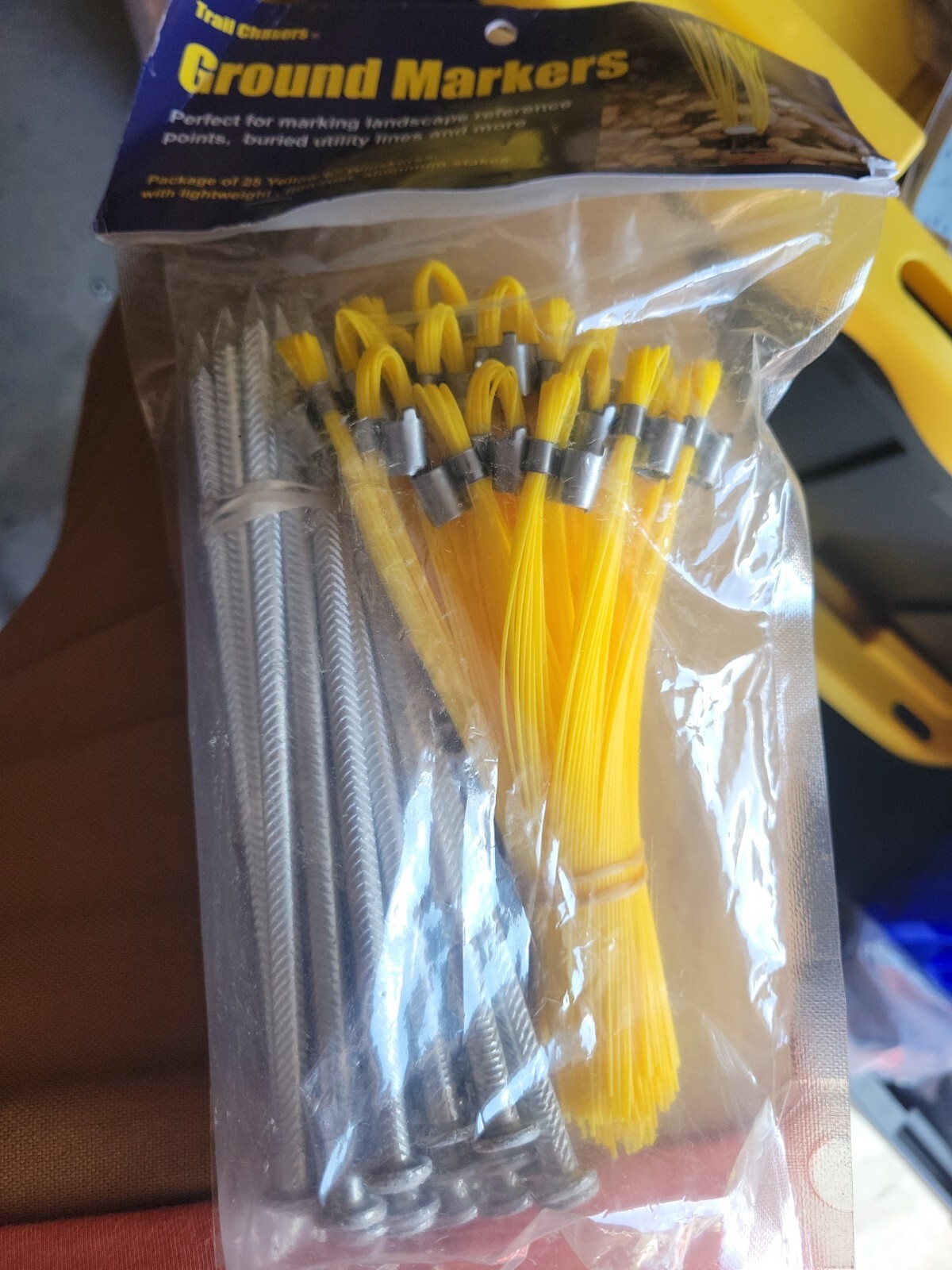 Stake Chasers Ground Markers Yellow 6 Inch with Lightweight Stakes (Pkg of 25)