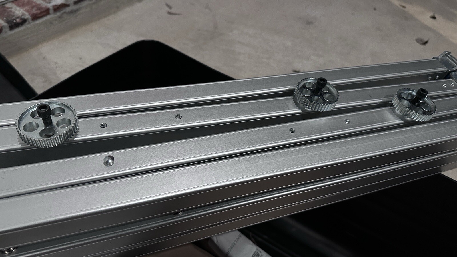 Da lite fast fold screen 56.5 X 90.5 NEW MODEL We have 5 for sale