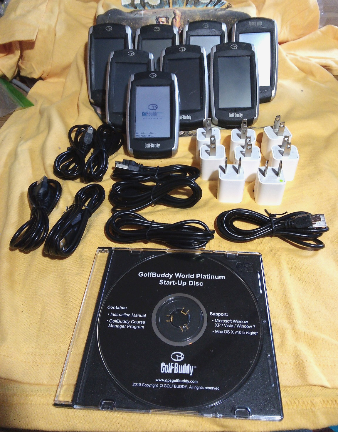 8 Golf Buddy World Platinum ..8 Charge cables & USB Blocks 1 Battery, User DVD