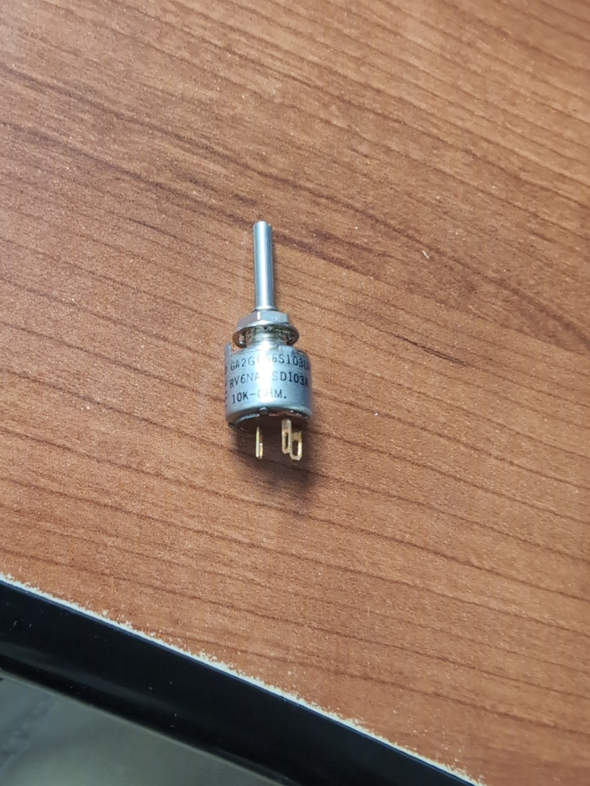 AB GA2G056S103UA aka RV6NAYSD103A pot, 10k Type G