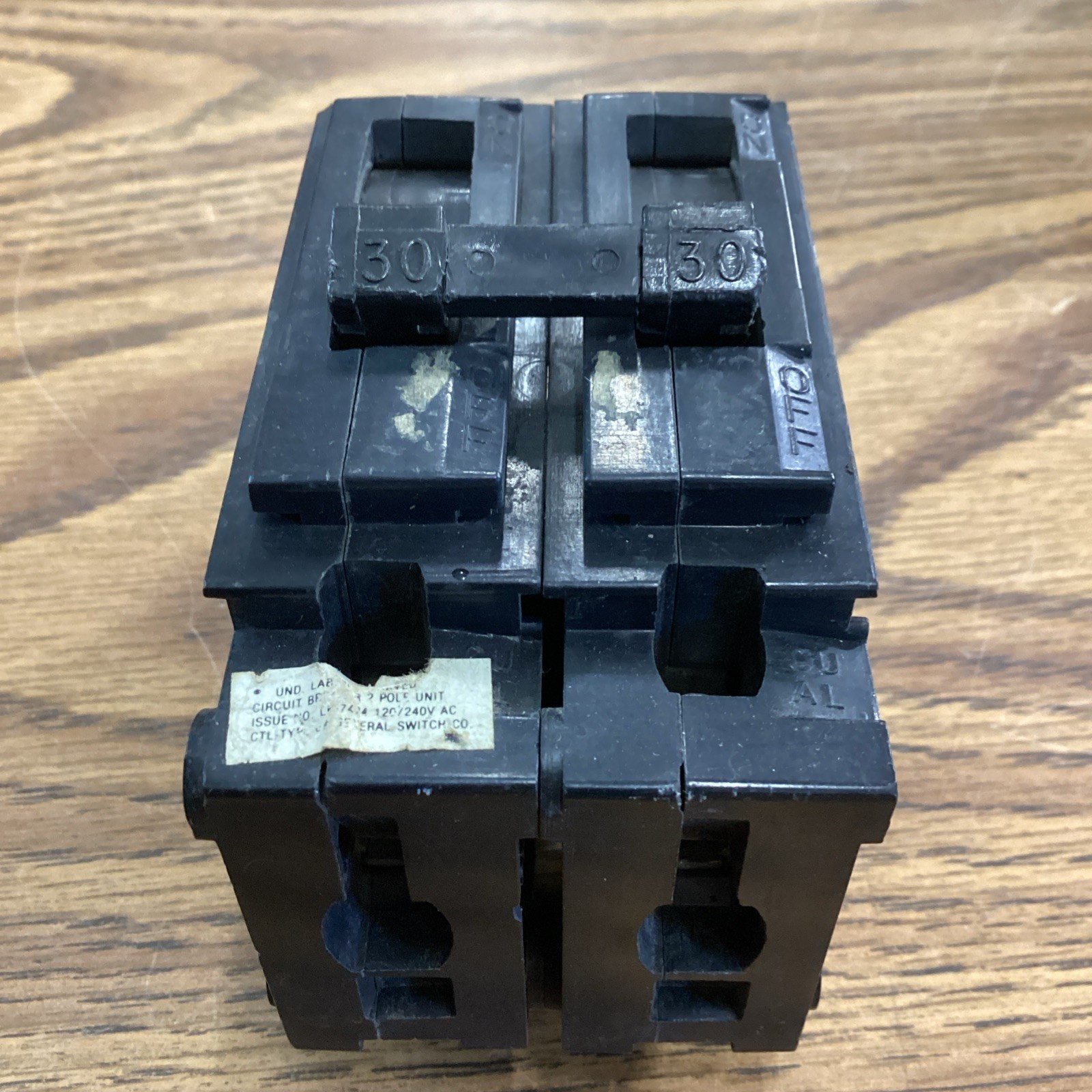 General Switch GA230 30 Amp 2 Pole Circuit Breaker Used