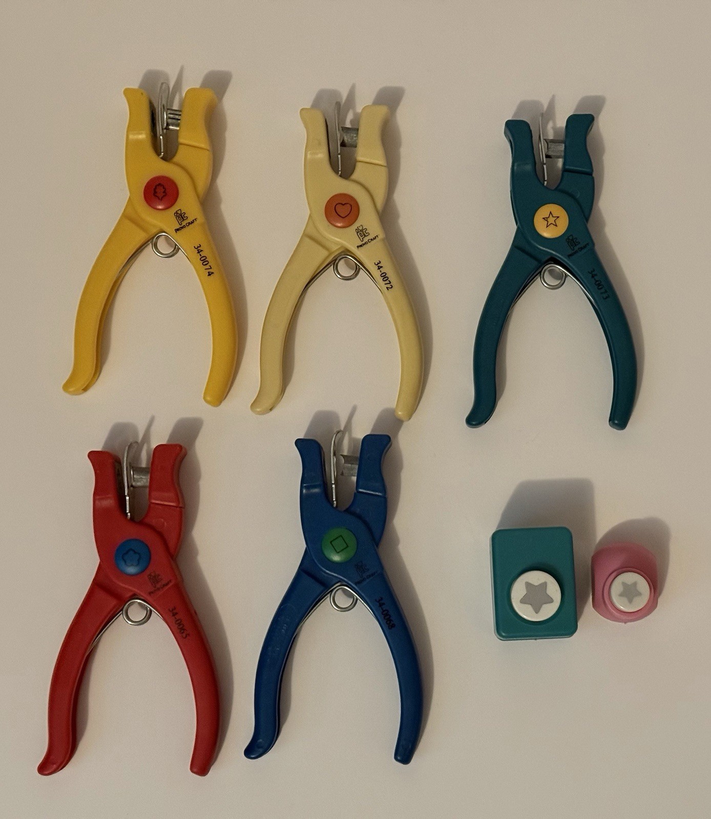 Lot Of Provo Craft Hole Punches Paper Shapers Scissors Scrapbooking Paper Crafts