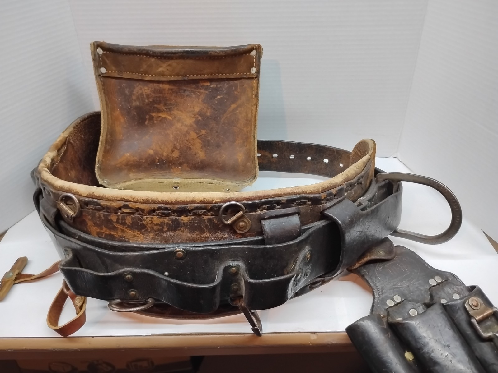Vintage Bashlin -Lineman Climbing Gear -Tool Pouch -Hoops - Open Pouch