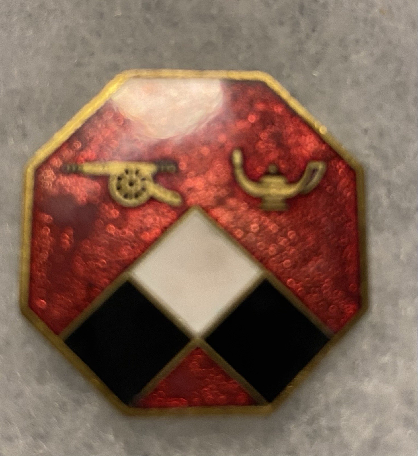 US ARMY RTC Field Artillery Crest Parati Armis DUI Crest