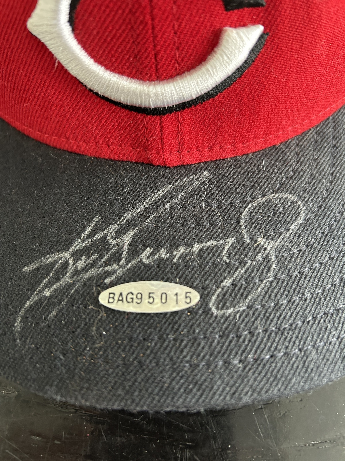 KEN GRIFFEY JR Signed Reds Hat / UDA (Upper Deck)