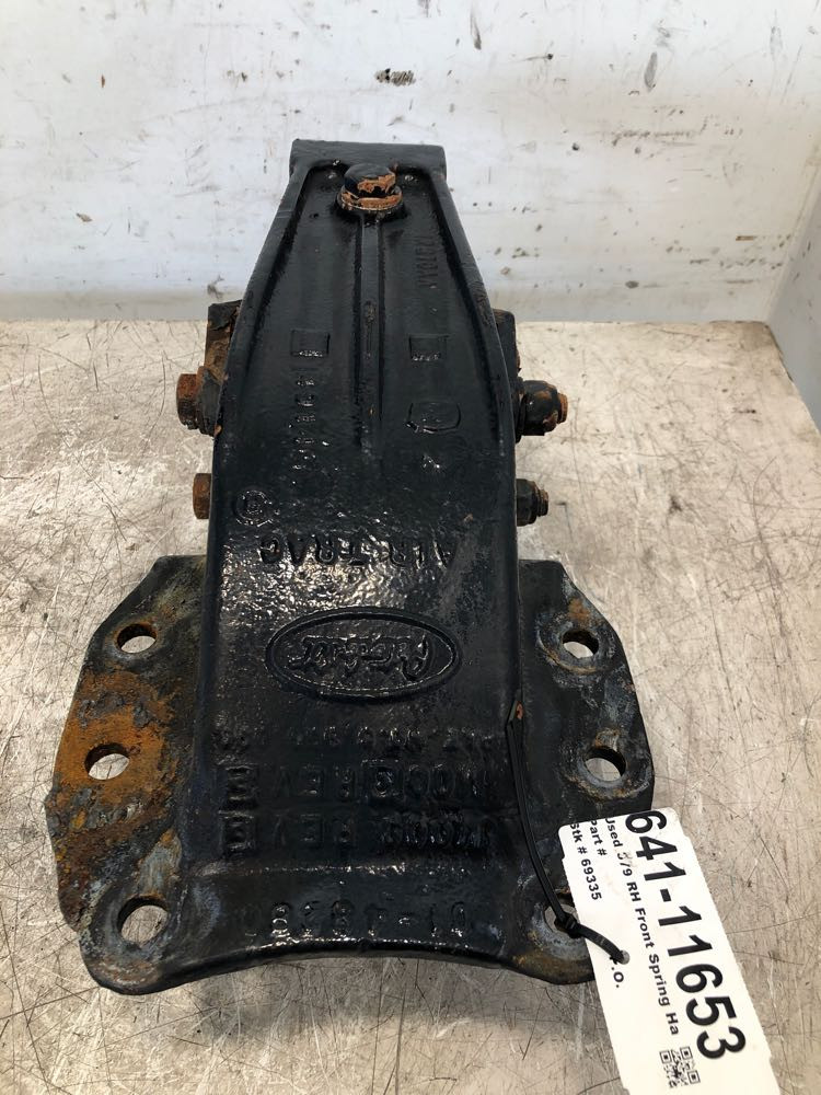 1999 Peterbilt 379 Suspension Bracket (641-11653)