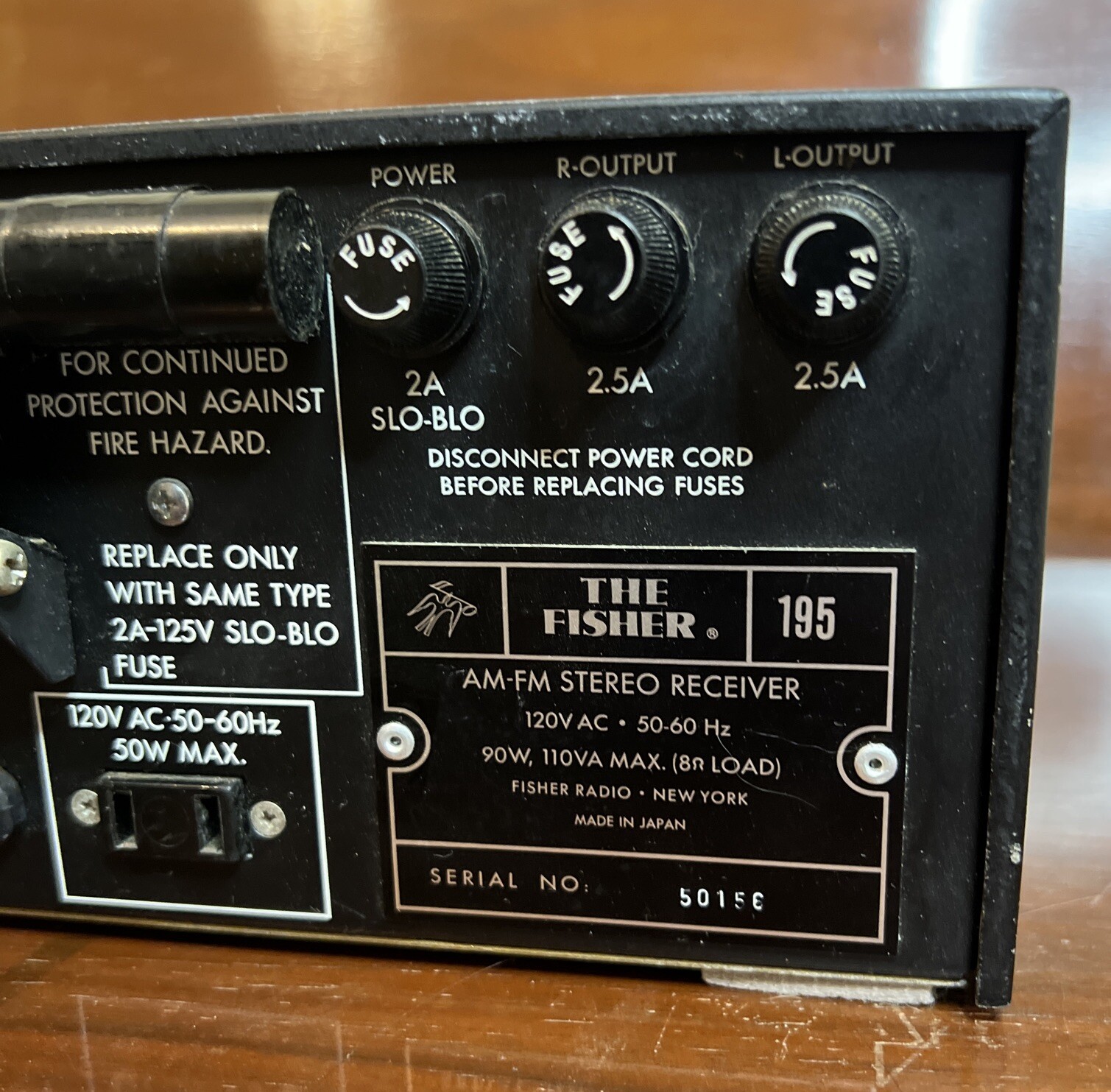 The Fisher 195 STEREO Solid State AM/FM Receiver