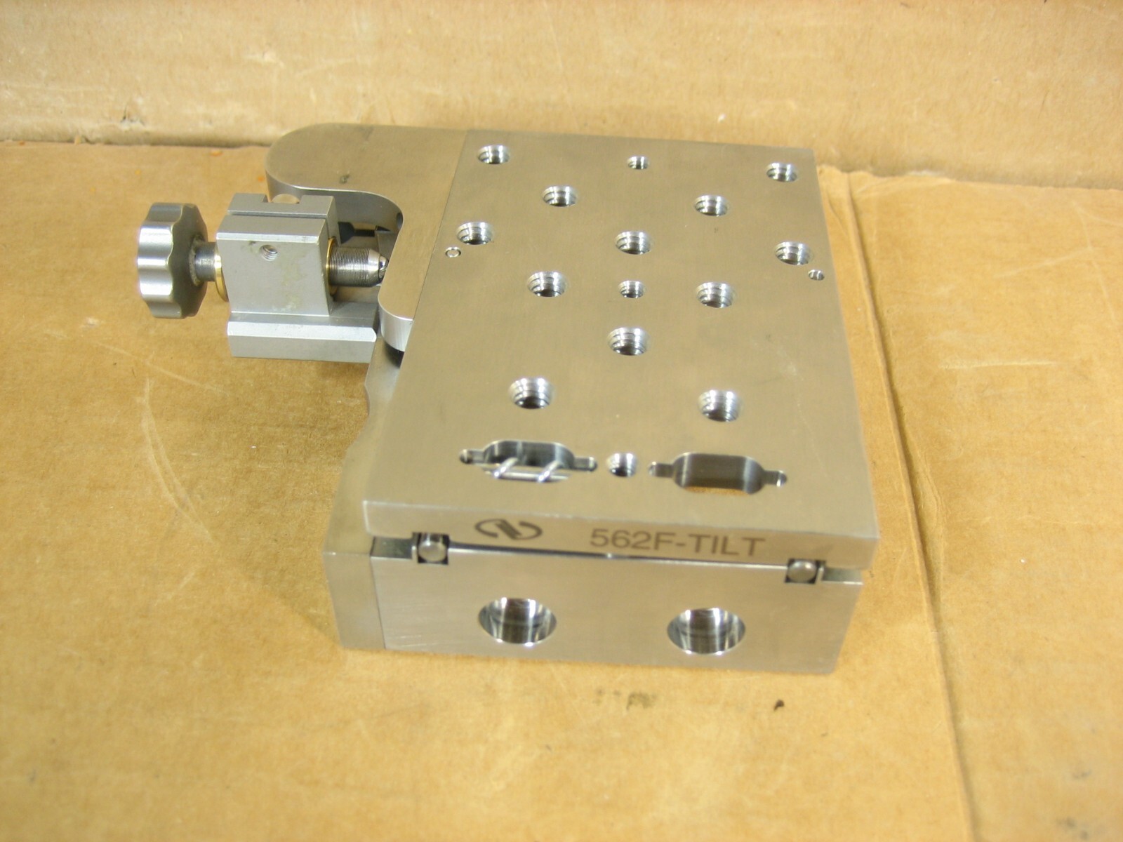 Newport 562F-TILT, Two Axis - Tilt Platform,   USED