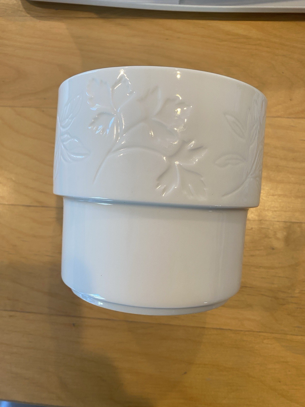 Vintage Solid White Villeroy & Boch Herb Pot Planter 5.25” D x 4.75” Tall ExCond