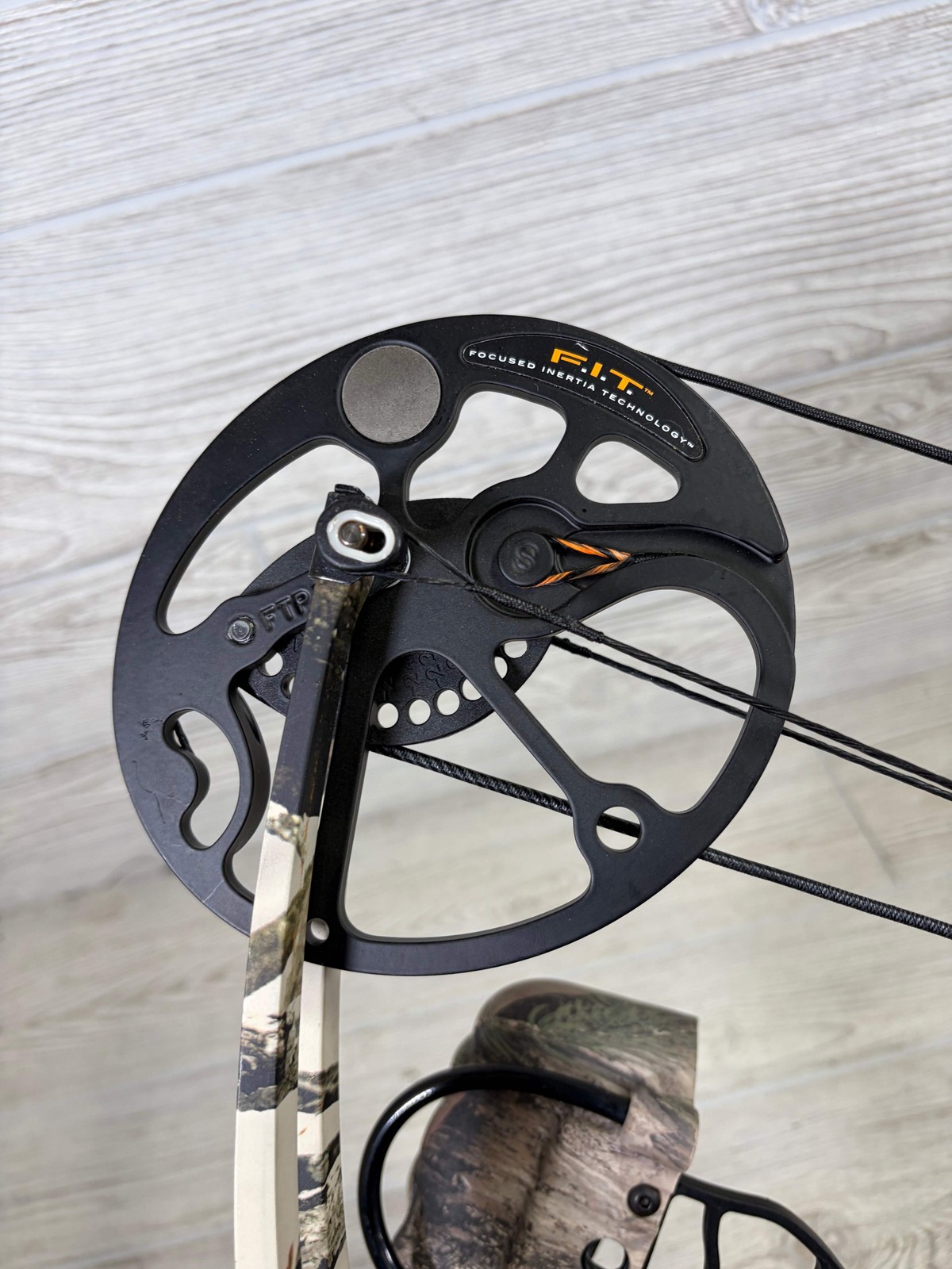 Used Mission Hype DTX Right Hand Camo Bow Pkg