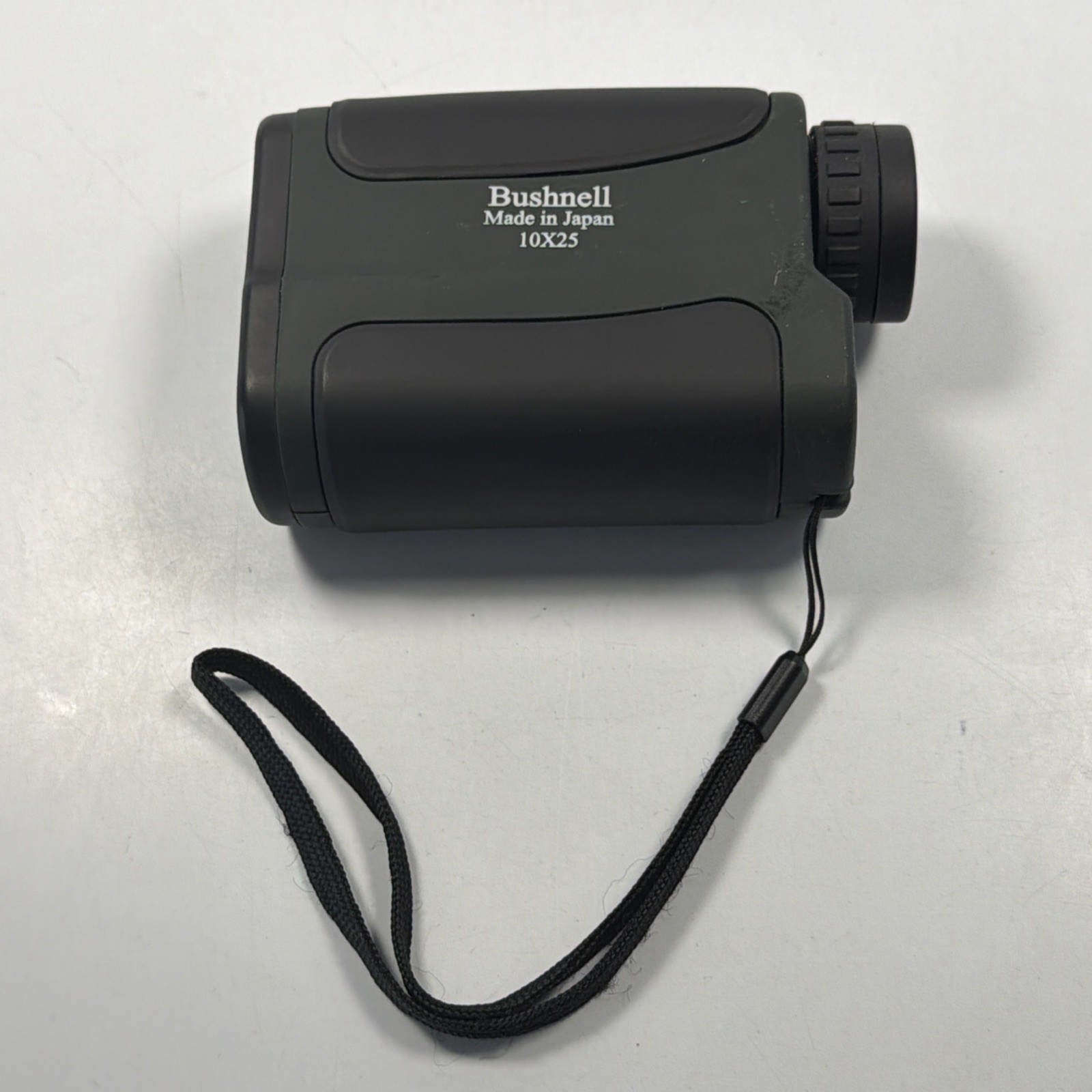 Bushnell Rangefinder 10x25 Japan 5-700 Clean Tested Golf Distance