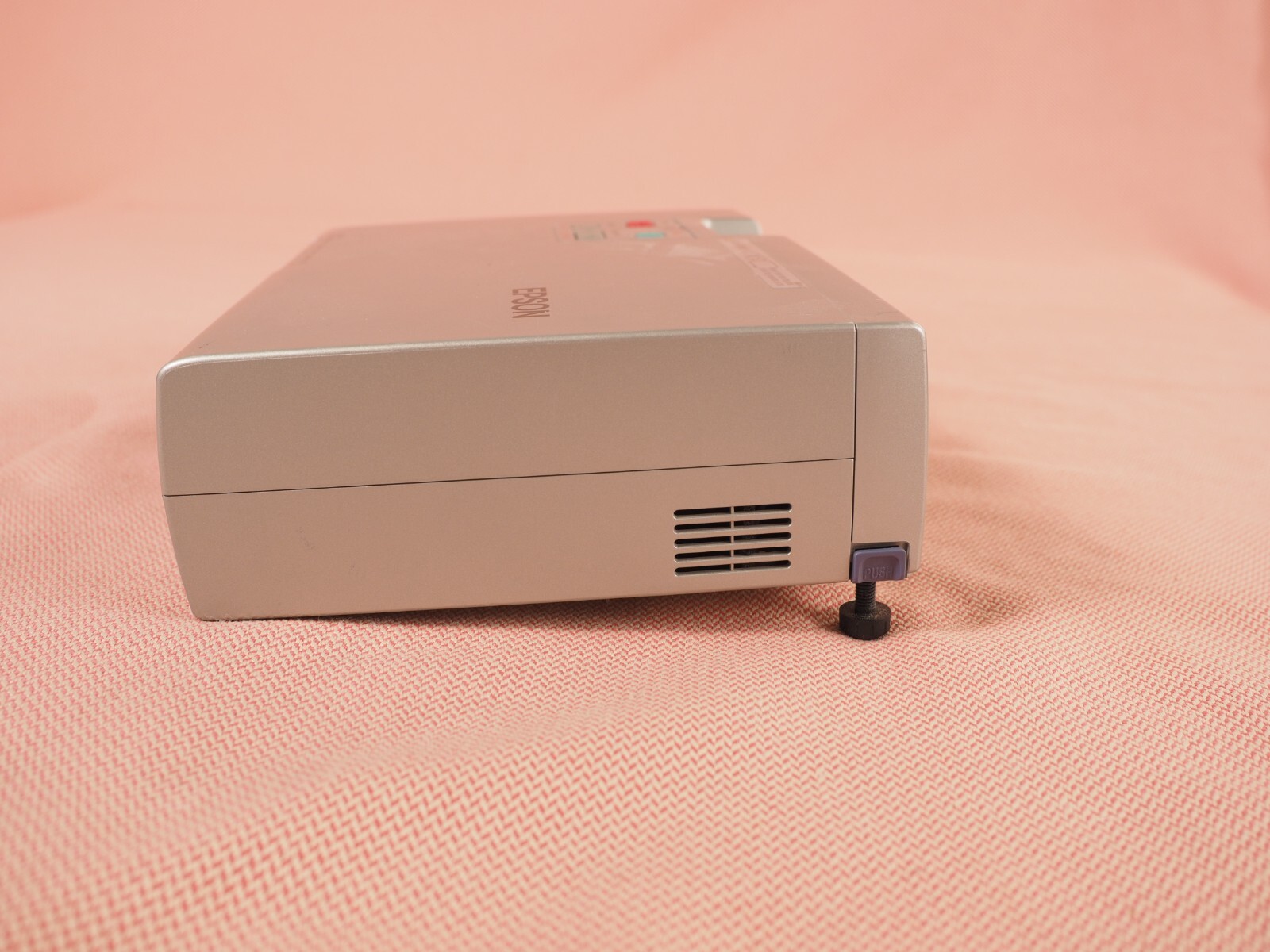 Epson PowerLite 735C LCD Projector